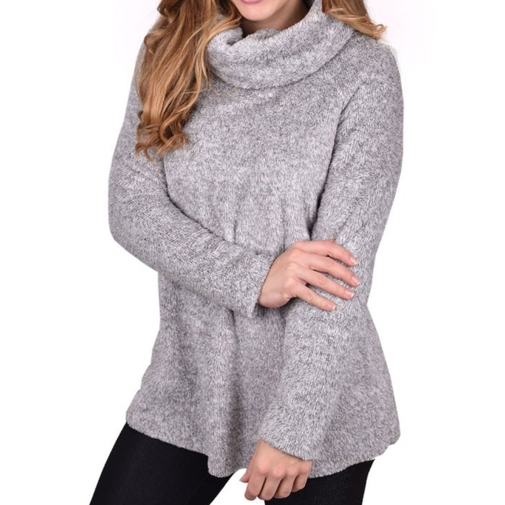Womens Fuzzy Pullover